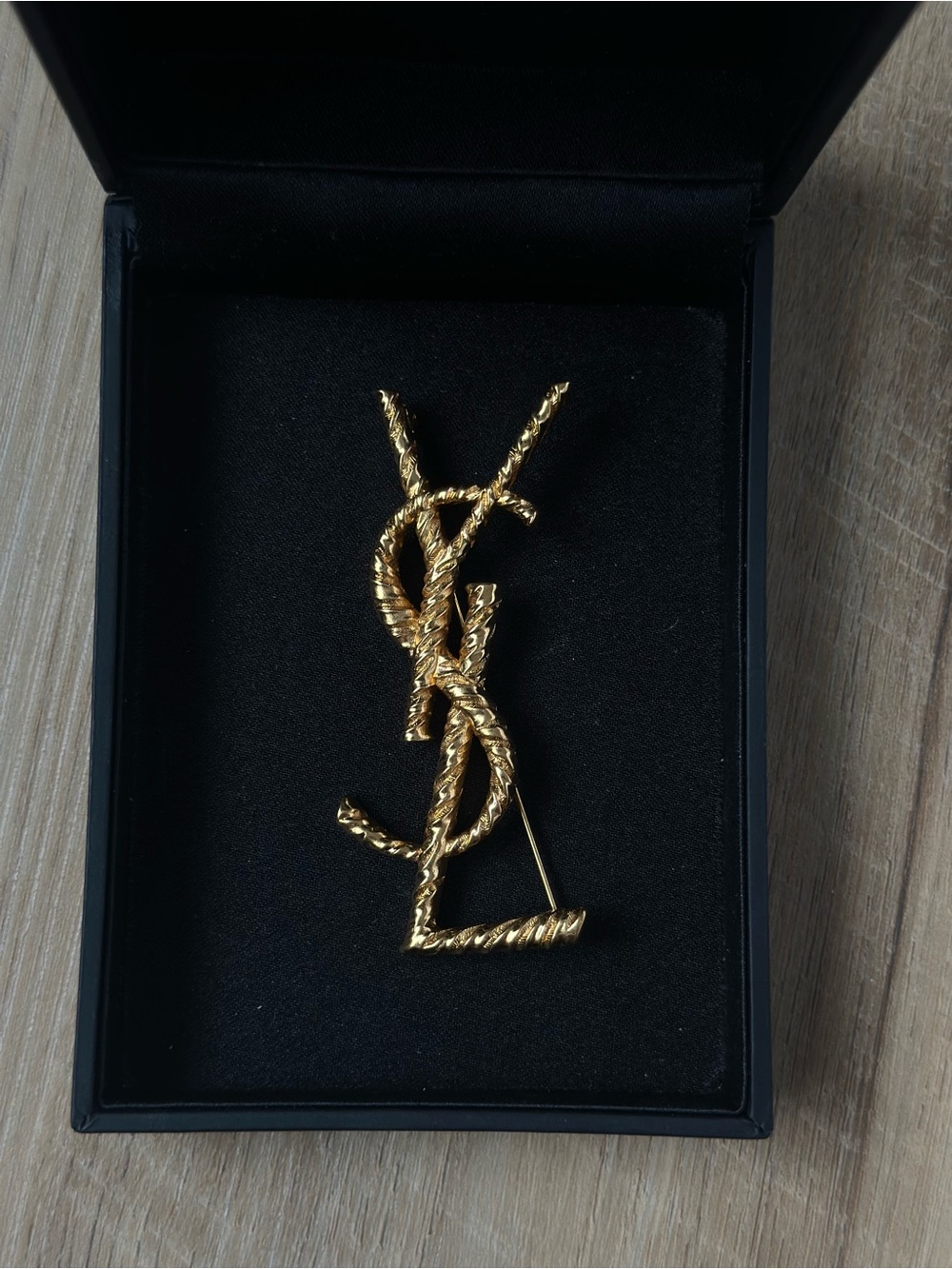 Yves Saint Laurent Gold Twisted Rope Logo Brooch